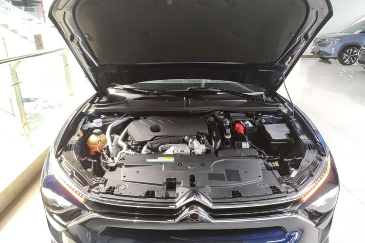 Used Citroen C5 X 2024 1.6T Extraordinary Power Engine Bay