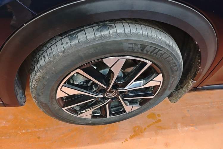 Used Citroen C5 X 2024 1.6T Enjoy the Extraordinary Exterior 4