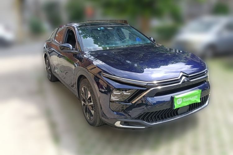 Used Citroen C5 X 2024 1.6T Traveler Extraordinary Front Right 45 Deg