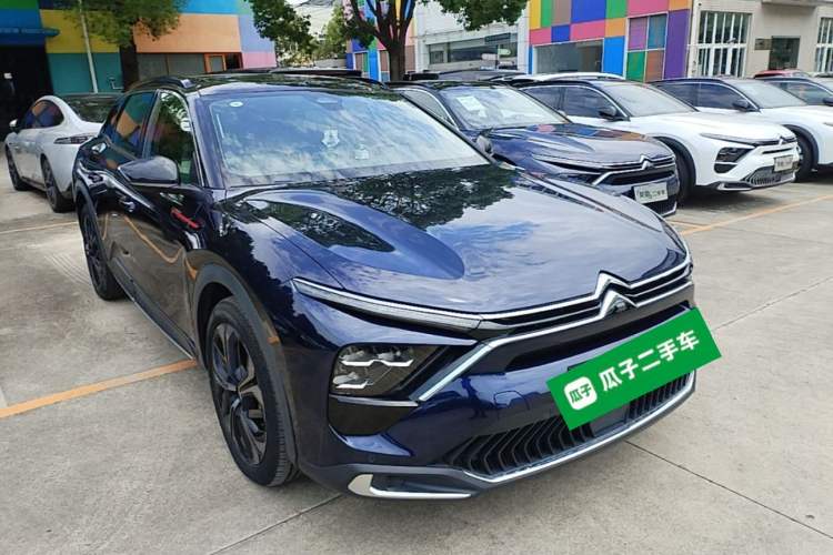 Used Citroen C5 X 2024 1.6T Traveler Extraordinary Front Right 45 Deg