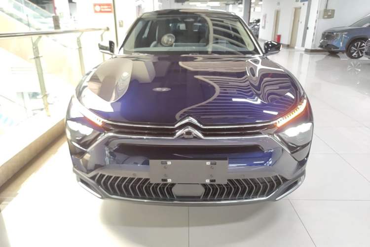 Used Citroen C5 X 2024 1.6T Extraordinary Power Front