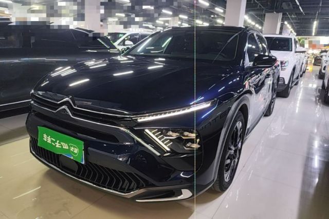 Używany Citroen C5 X 2024 1.6T Traveler Extraordinary