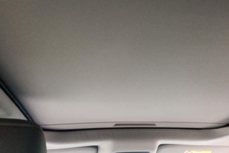 Used Citroen C5 X 2024 1.6T Traveler Extraordinary Headliner