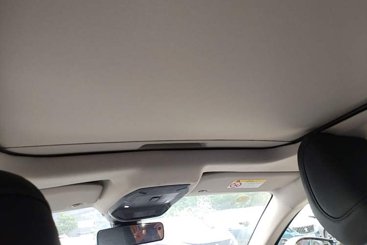 Used Citroen C5 X 2024 1.6T Traveler Extraordinary Headliner