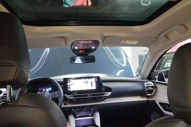 Used Citroen C5 X 2024 1.6T Traveler Extraordinary Headliner