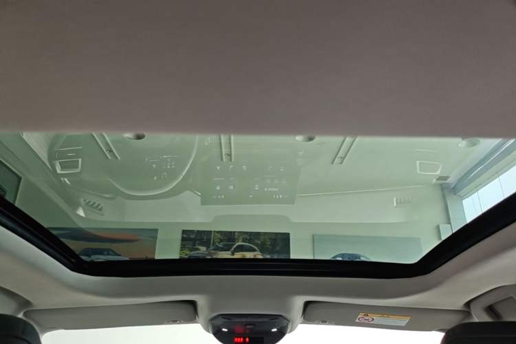Used Citroen C5 X 2024 1.6T Traveler Extraordinary Headliner