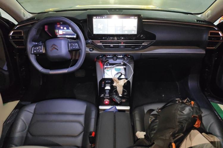 Used Citroen C5 X 2024 1.6T Extraordinary Power Interior 2