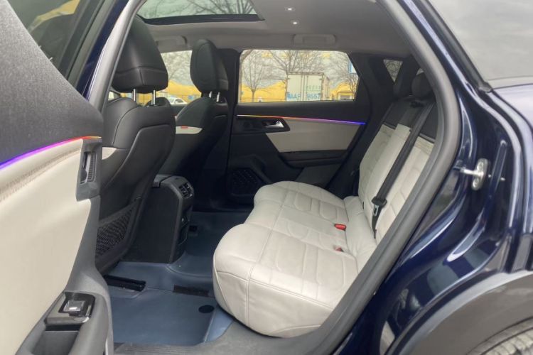 Used Citroen C5 X 2024 1.6T Traveler Extraordinary Interior 6