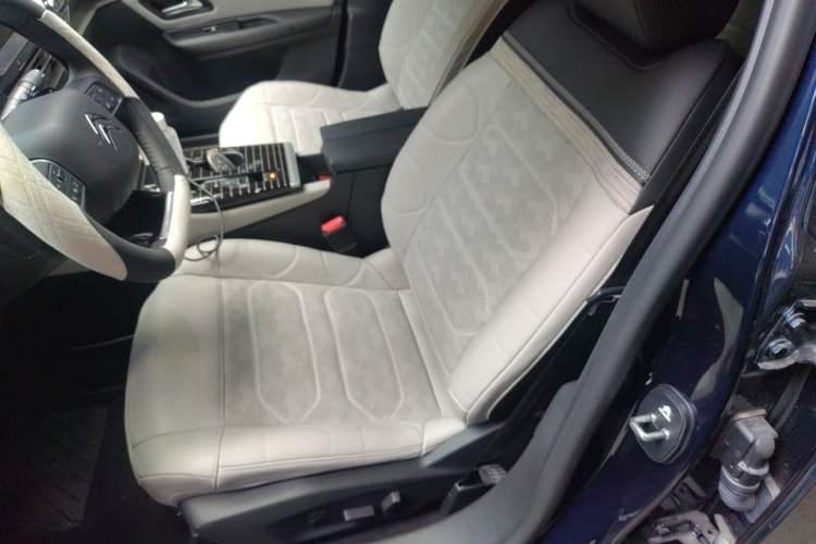 Used Citroen C5 X 2024 1.6T Traveler Extraordinary Left Front Seat