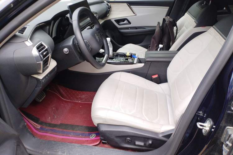 Used Citroen C5 X 2024 1.6T Traveler Extraordinary Left Front Seat