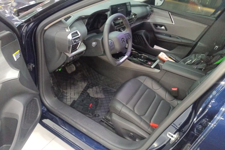 Used Citroen C5 X 2024 1.6T Extraordinary Power Left Front Seat