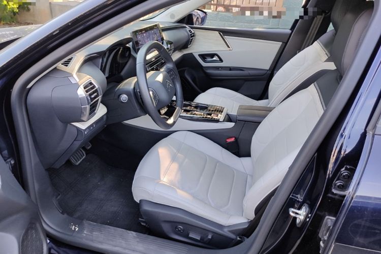Used Citroen C5 X 2024 1.6T Traveler Extraordinary Left Front Seat