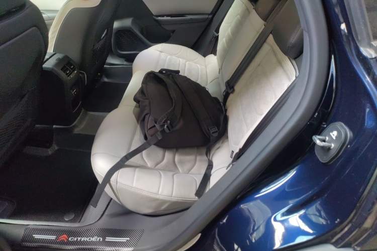 Used Citroen C5 X 2024 1.6T Traveler Extraordinary Left Rear Seat
