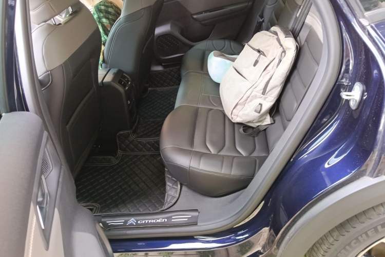 Used Citroen C5 X 2024 1.6T Traveler Extraordinary Left Rear Seat