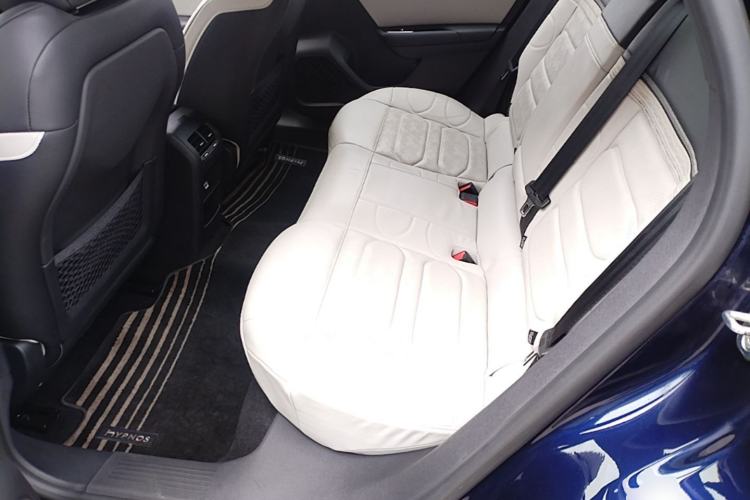 Used Citroen C5 X 2024 1.6T Traveler Extraordinary Left Rear Seat