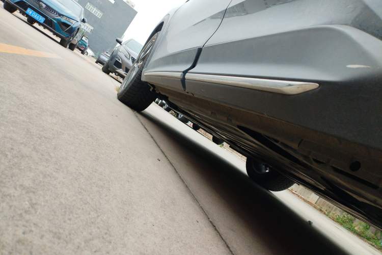 Used Citroen C5 X 2024 1.6T Traveler Extraordinary Left Side Sill