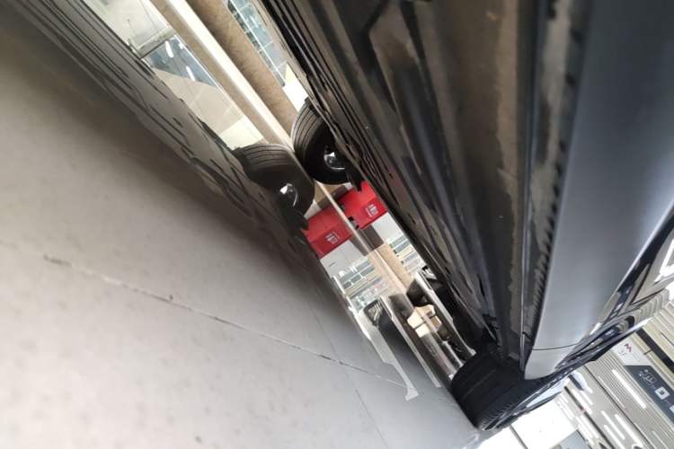 Used Citroen C5 X 2024 1.6T Extraordinary Power Left Side Sill