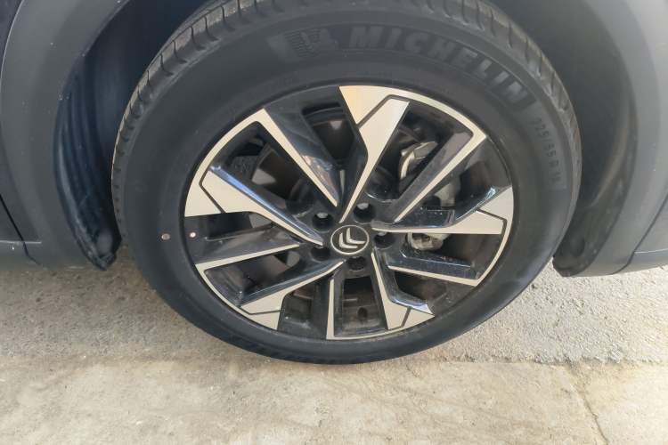 Used Citroen C5 X 2024 1.6T Enjoy the Extraordinary Right Front Wheel Hub