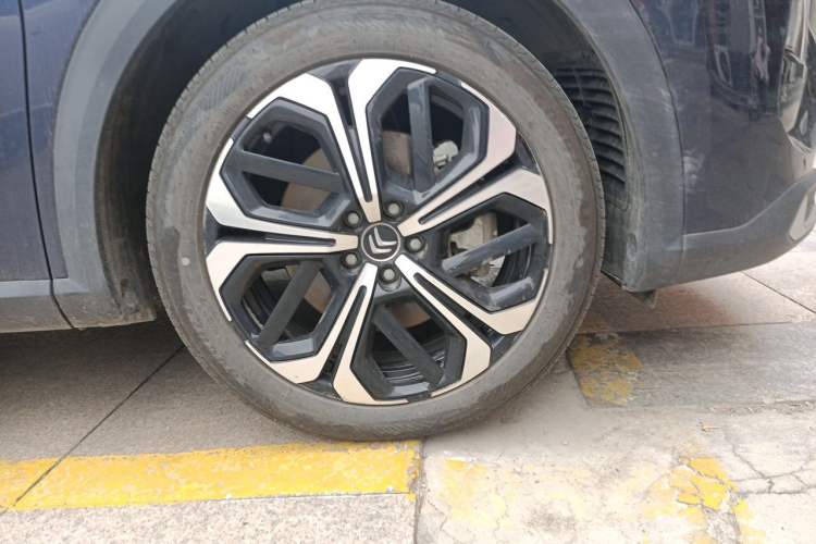 Used Citroen C5 X 2024 1.6T Extraordinary Power Right Front Wheel Hub