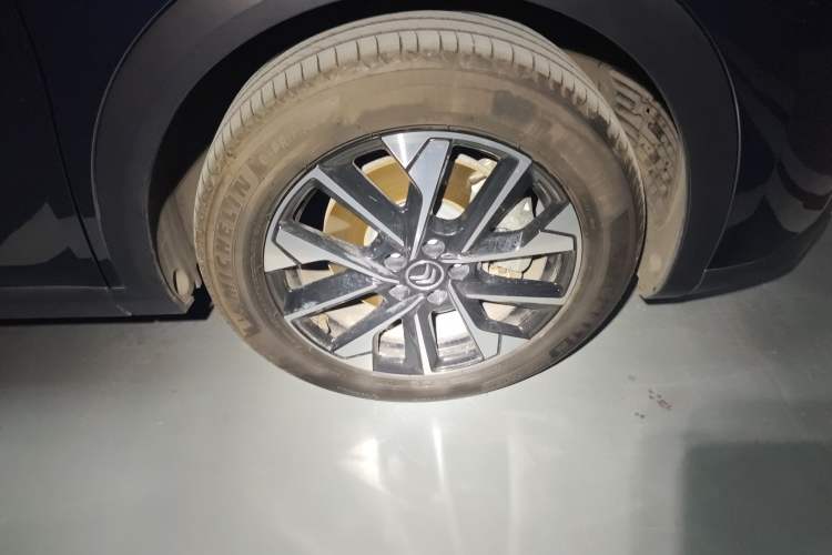 Used Citroen C5 X 2024 1.6T Extraordinary Power Right Front Wheel Hub