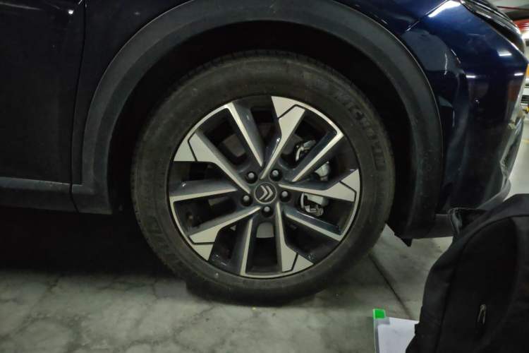 Used Citroen C5 X 2024 1.6T Extraordinary Power Right Front Wheel Hub