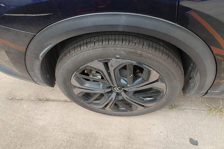 Used Citroen C5 X 2024 1.6T Traveler Extraordinary Right Rear Wheel Hub