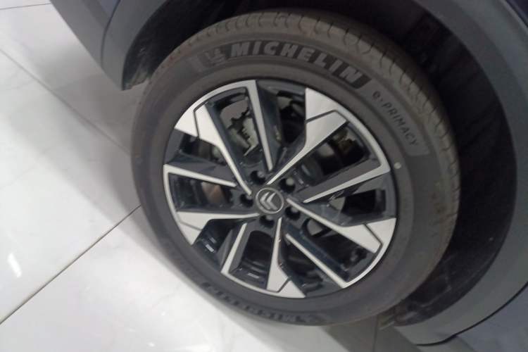 Used Citroen C5 X 2024 1.6T Extraordinary Power Right Rear Wheel Hub