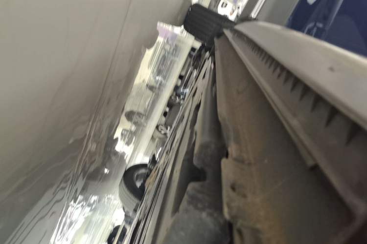 Used Citroen C5 X 2024 1.6T Traveler Extraordinary Right Side Sill