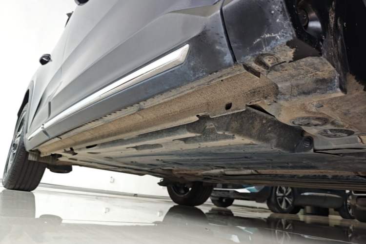 Used Citroen C5 X 2024 1.6T Traveler Extraordinary Right Side Sill
