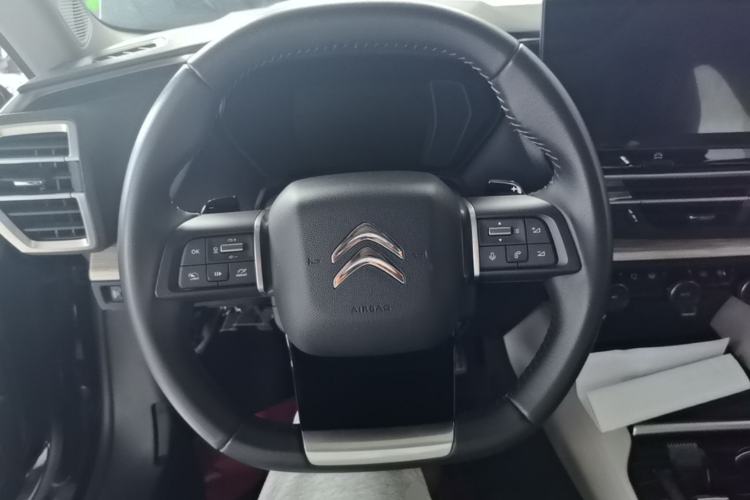Used Citroen C5 X 2024 1.6T Traveler Extraordinary Steering Wheel