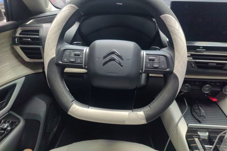Used Citroen C5 X 2024 1.6T Traveler Extraordinary Steering Wheel