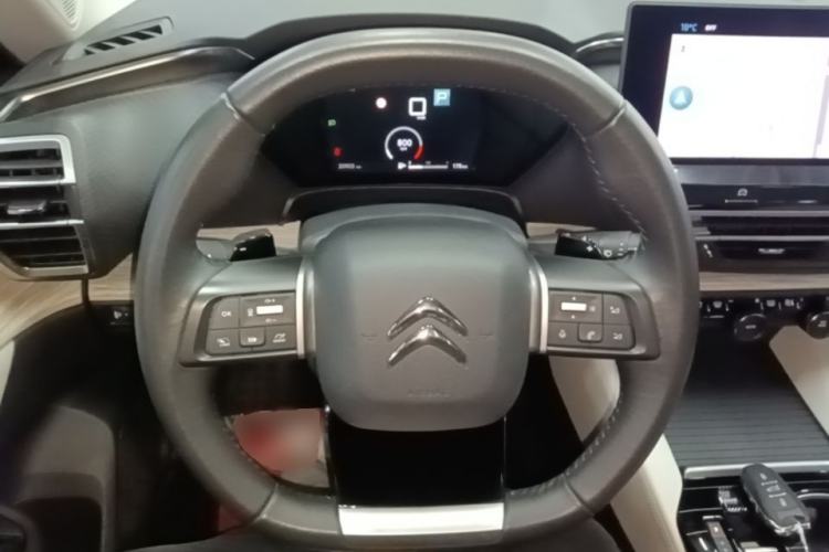 Used Citroen C5 X 2024 1.6T Traveler Extraordinary Steering Wheel
