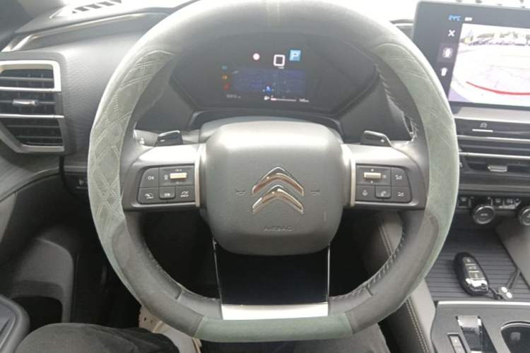 Used Citroen C5 X 2024 1.6T Extraordinary Power Steering Wheel
