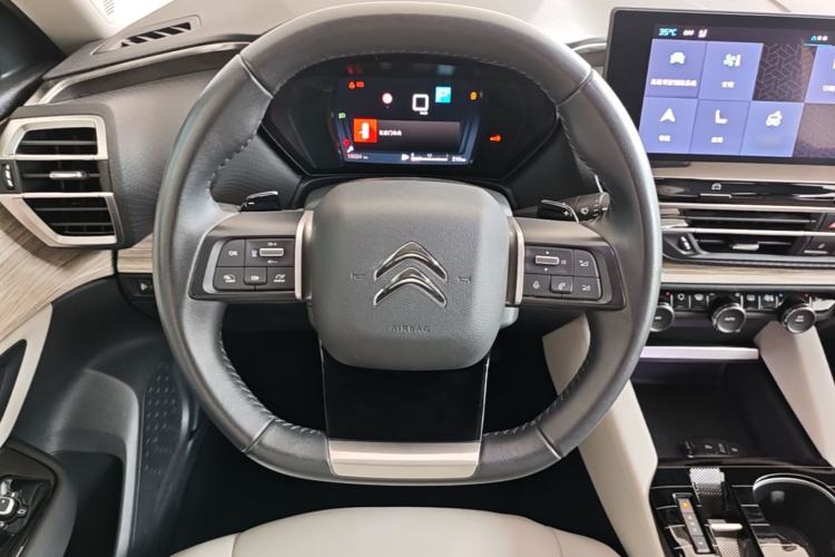 Used Citroen C5 X 2024 1.6T Traveler Extraordinary Steering Wheel