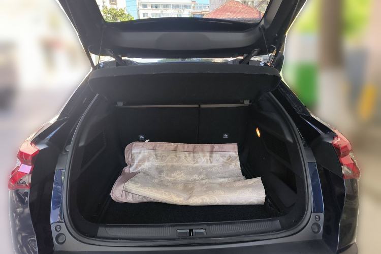 Used Citroen C5 X 2024 1.6T Enjoy the Extraordinary Trunk