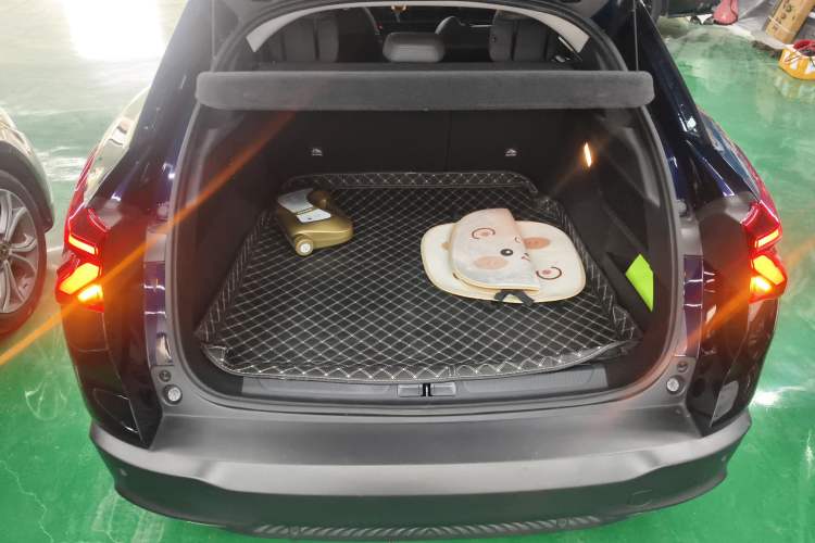 Used Citroen C5 X 2024 1.6T Extraordinary Power Trunk