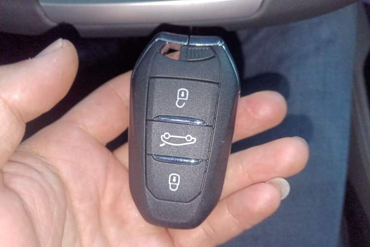 Used Citroen C5 X 2024 1.6T Extraordinary Power Vehicle Key