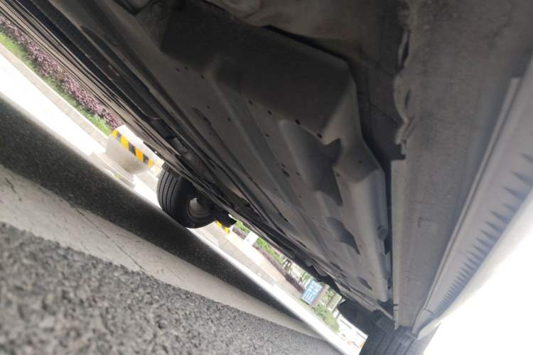 Used Citroen C5 X 2024 1.6T Extraordinary Power Chassis Front Left