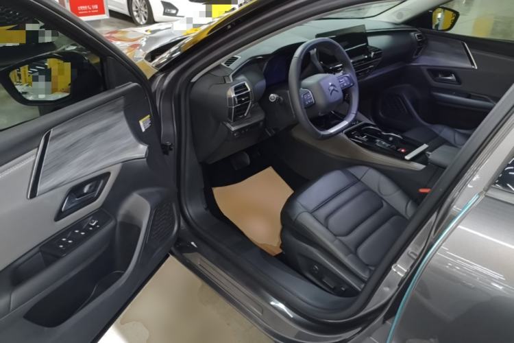 Used Citroen C5 X 2024 1.6T Extraordinary Power Driver Seat