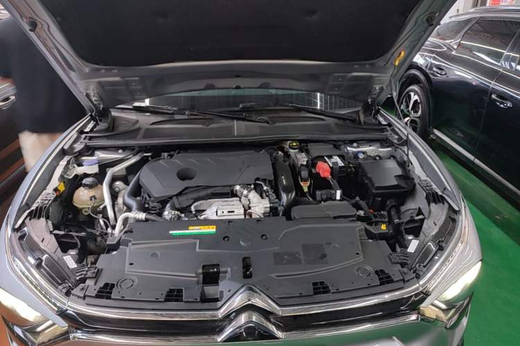 Used Citroen C5 X 2024 1.6T Extraordinary Power Engine Bay