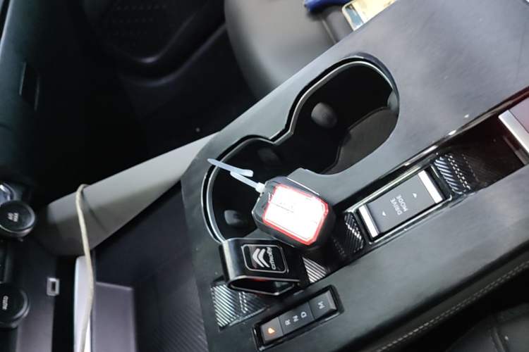 Used Citroen C5 X 2024 1.6T Extraordinary Power Interior 1