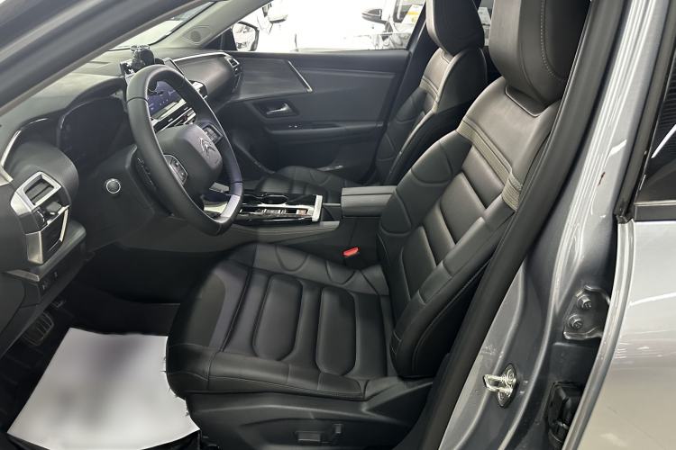 Used Citroen C5 X 2024 1.6T Enjoy the Extraordinary Interior 2