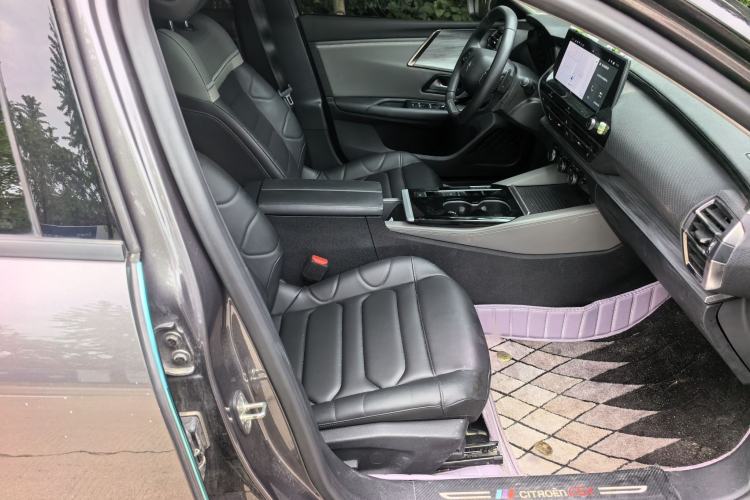 Used Citroen C5 X 2024 1.6T Extraordinary Power Interior 6