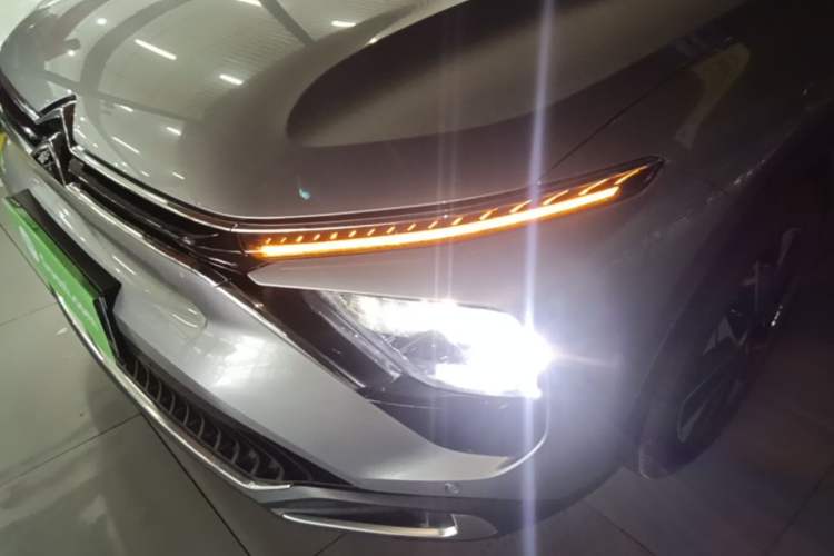 Used Citroen C5 X 2024 1.6T Extraordinary Power Left Front Headlight