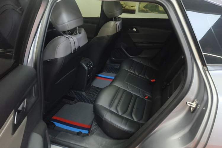 Used Citroen C5 X 2024 1.6T Enjoy the Extraordinary Left Rear Seat