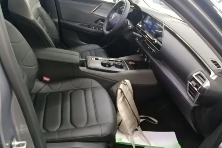 Used Citroen C5 X 2024 1.6T Enjoy the Extraordinary Right Front Seat