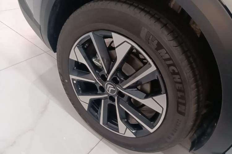 Used Citroen C5 X 2024 1.6T Enjoy the Extraordinary Right Rear Wheel Hub