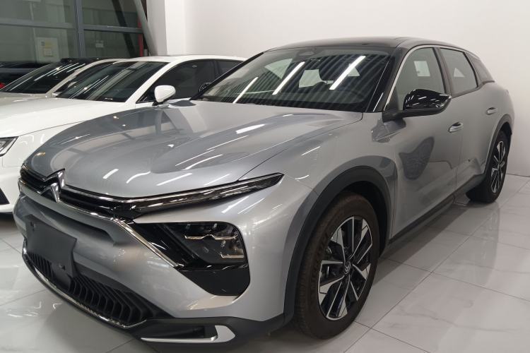 Used Citroen C5 X 2024 1.6T Enjoy the Extraordinary Guazi used car, China used car export, Used car for sale, Used Citroen cars, Cheapest cars for sale