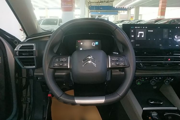 Used Citroen C5 X 2024 1.6T Extraordinary Power Steering Wheel