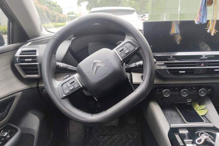 Used Citroen C5 X 2024 1.6T Extraordinary Power Steering Wheel